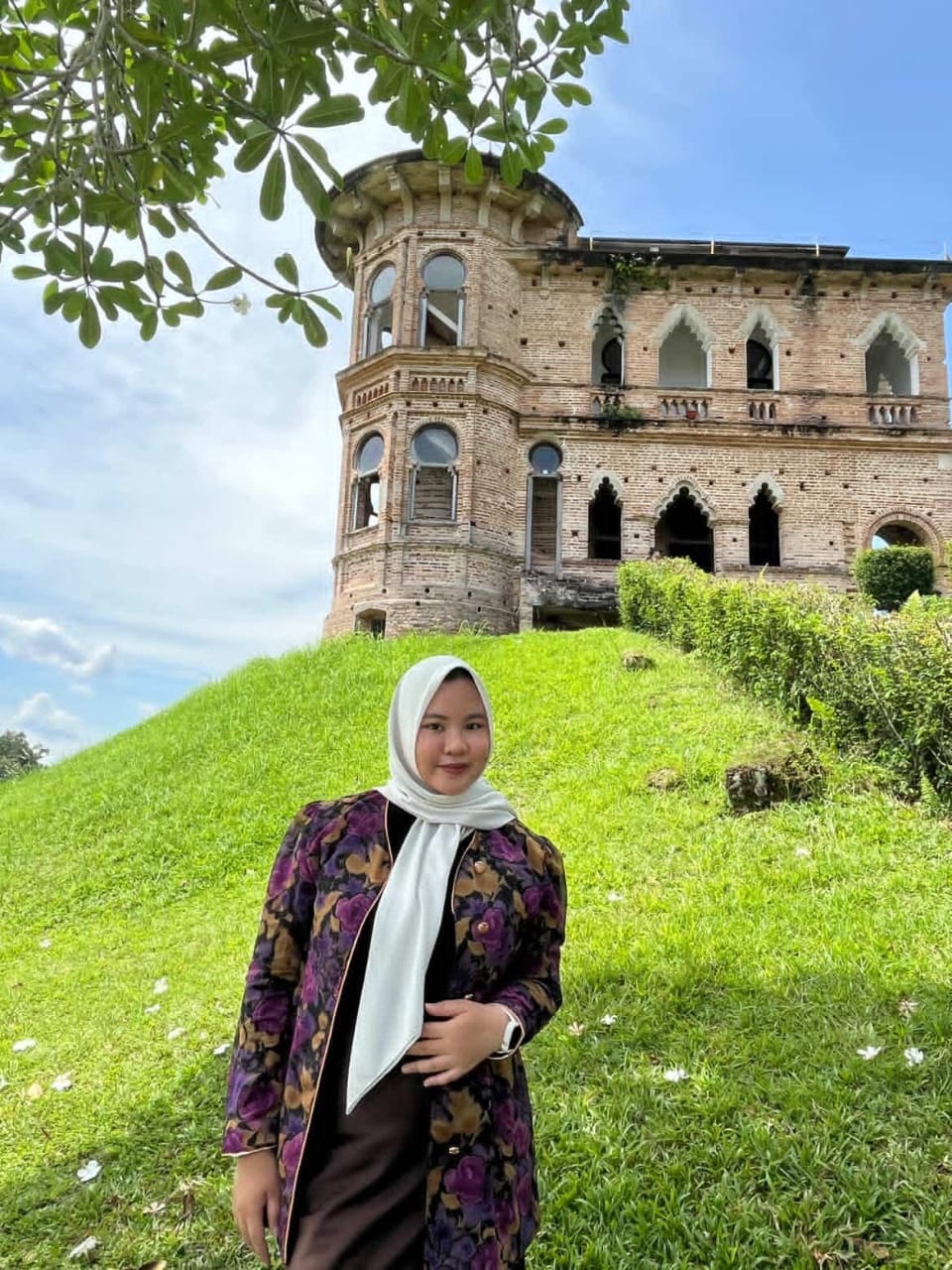 Hanazulia Rathio, M.A.